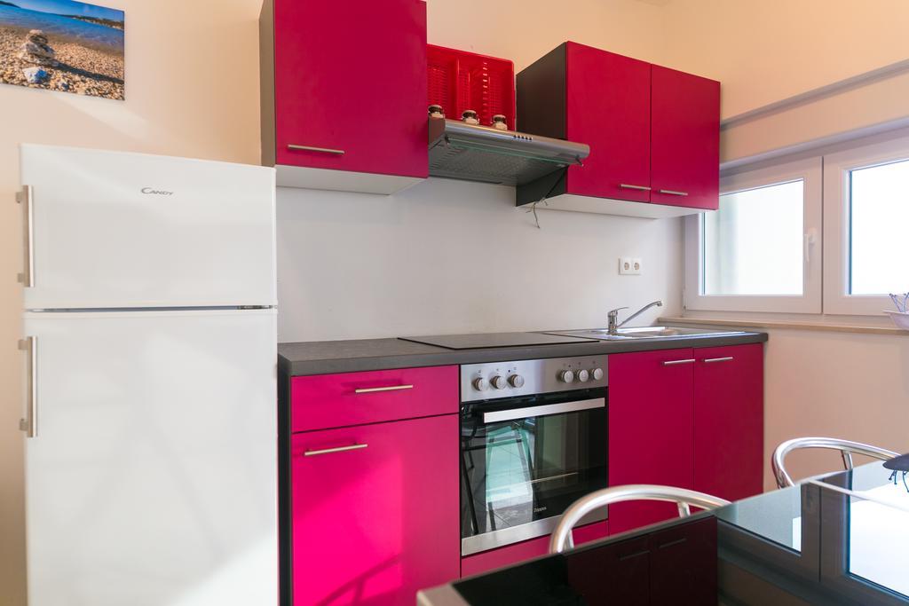 Villa Tina Новаля Екстериор снимка