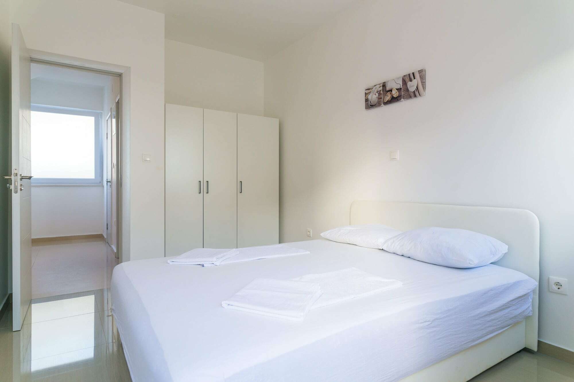 Villa Tina Новаля Екстериор снимка
